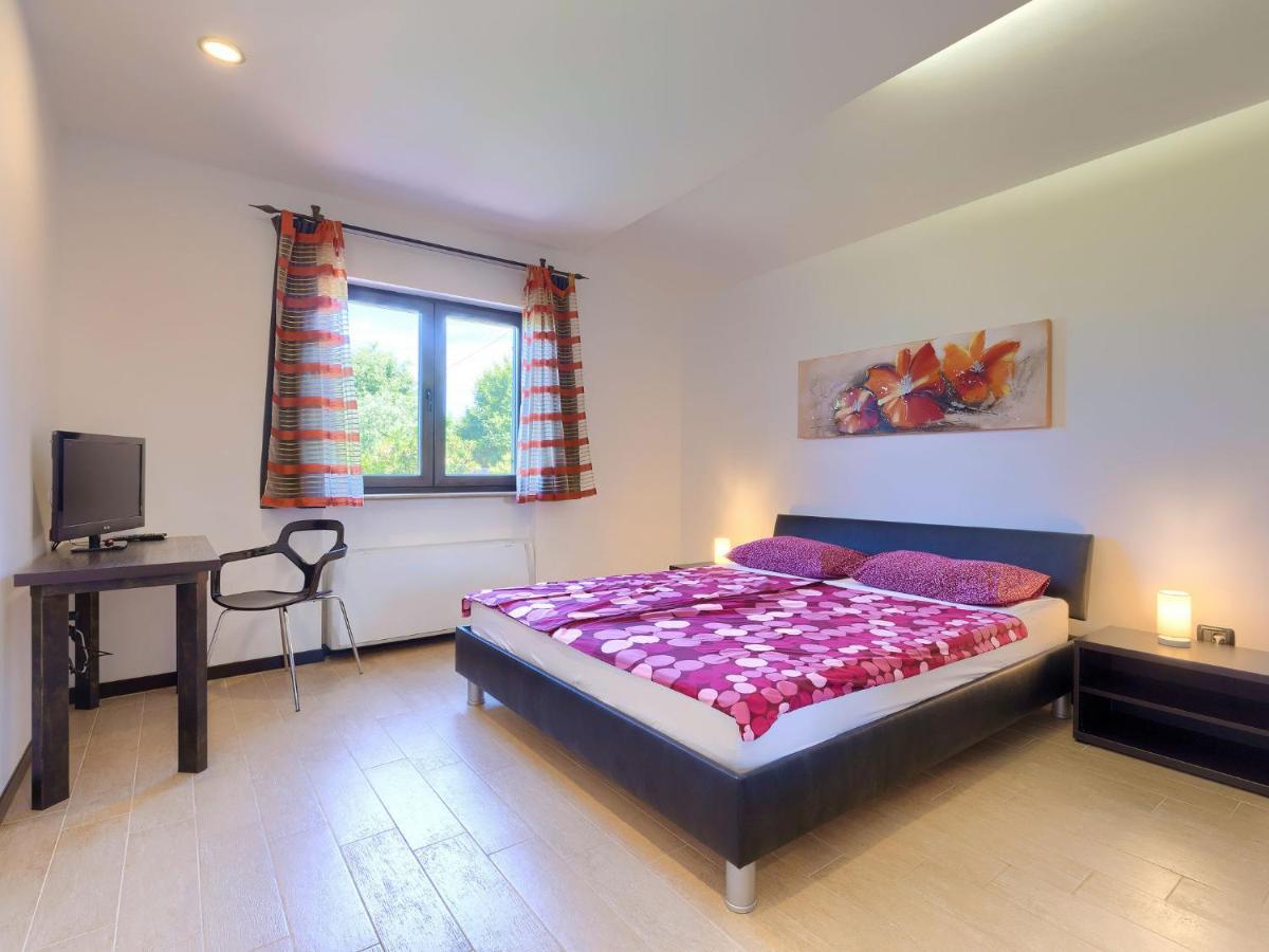 Holiday Home Andrea - Pul463 By Interhome Šišan Exteriér fotografie